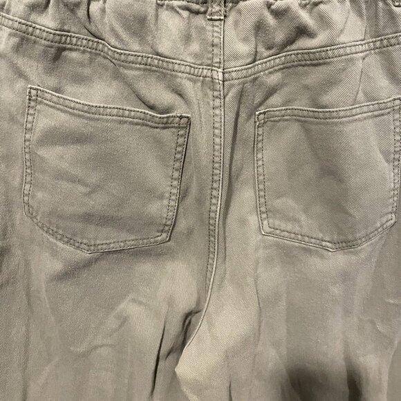 H&M Womens Sage Green Paper Bag Button High Waist Pants Sz 10  Tapered - Picture 5 of 11